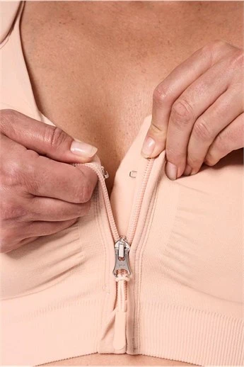 Amoena Leyla Seamless Post-Surgical Bra – Adjustable Support With