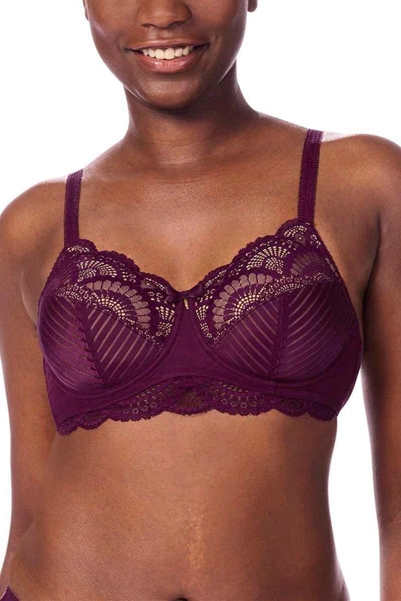 45056-Karolina-WB-dark-berry-