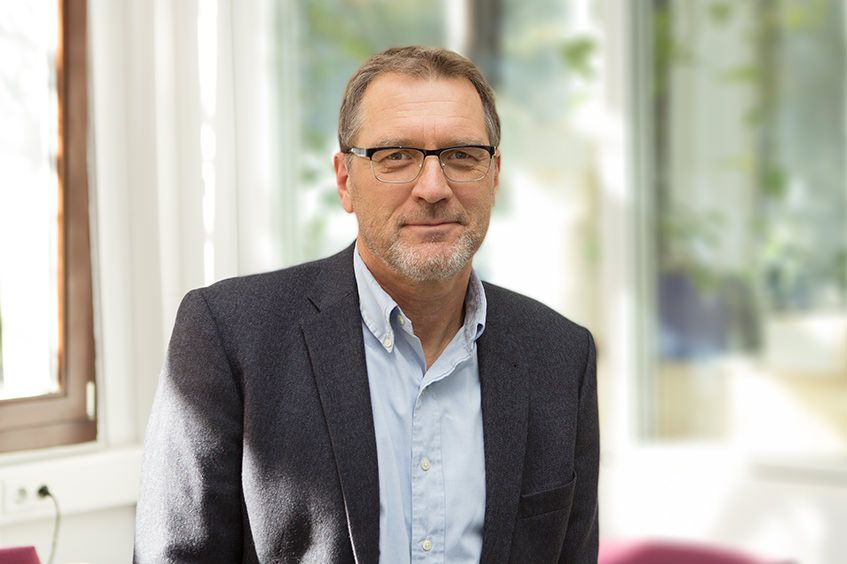 Helmut Wild, Amoena Global Head of Silicones Development  Borstprothesen