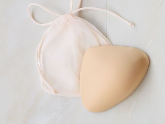 foam breast form - amoena leisure 132 breast prosthesis