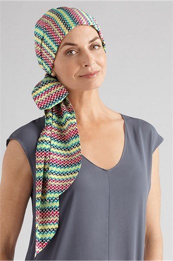 Violetta Scarf - easy-fitting scarf
