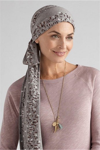 Windflower Scarf - easy-fitting scarf