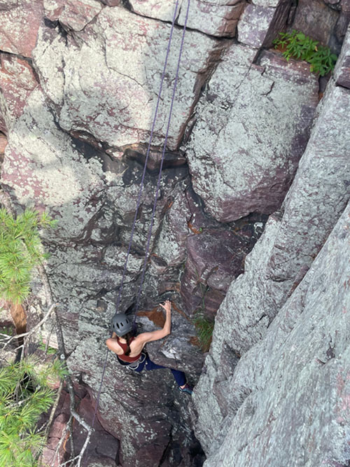 kelsie barnhart climbing after breast cancer